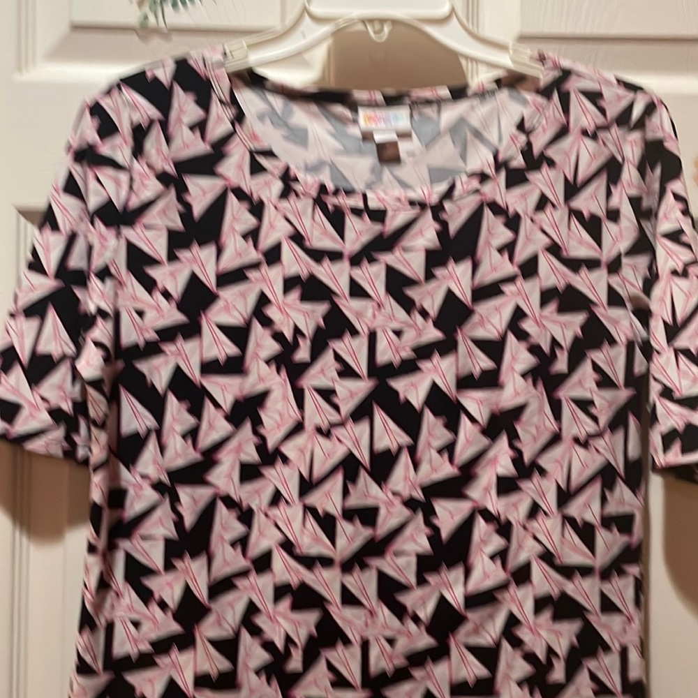 Cute tops!